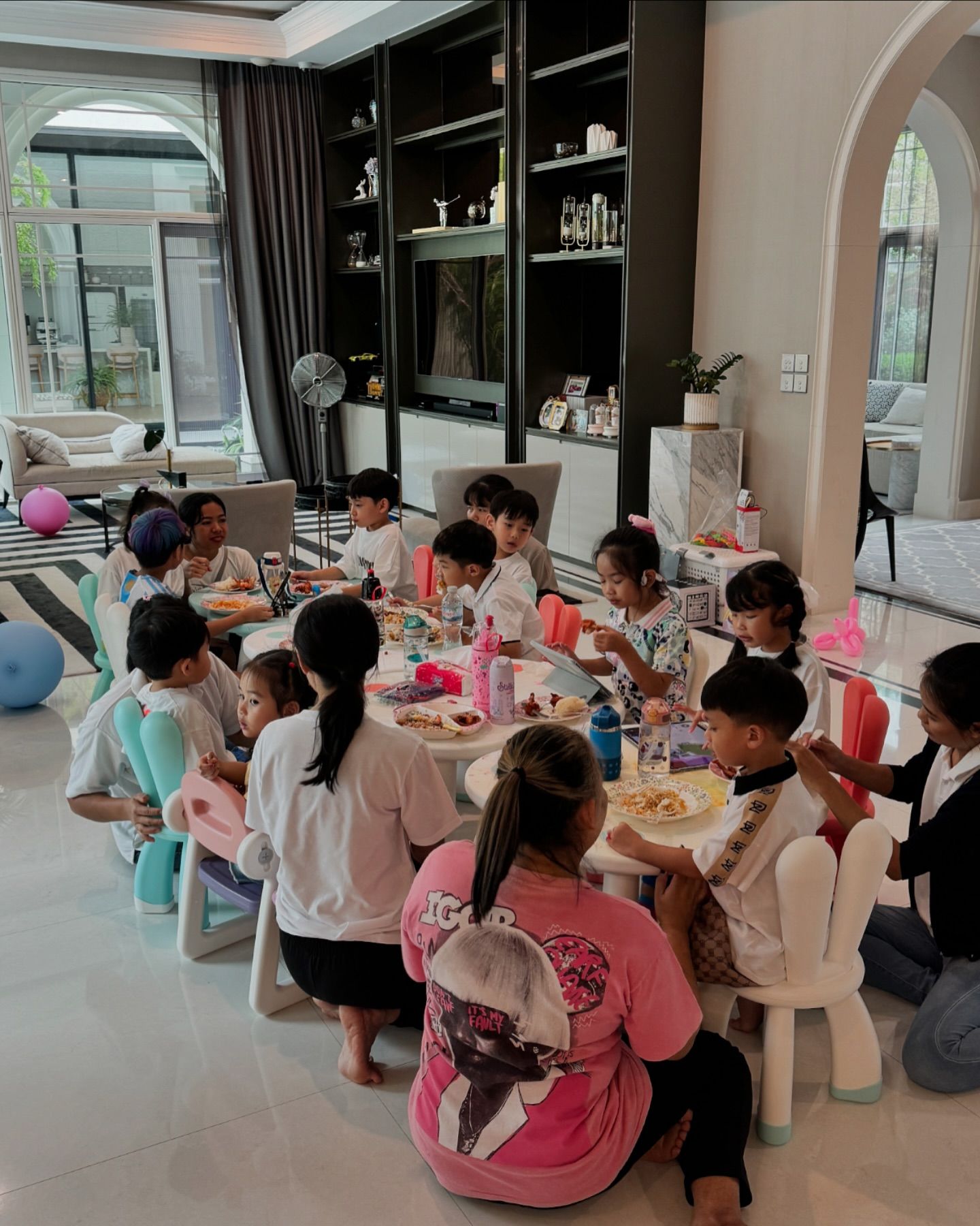 เนย - โชติกา วงศ์วิลาศ