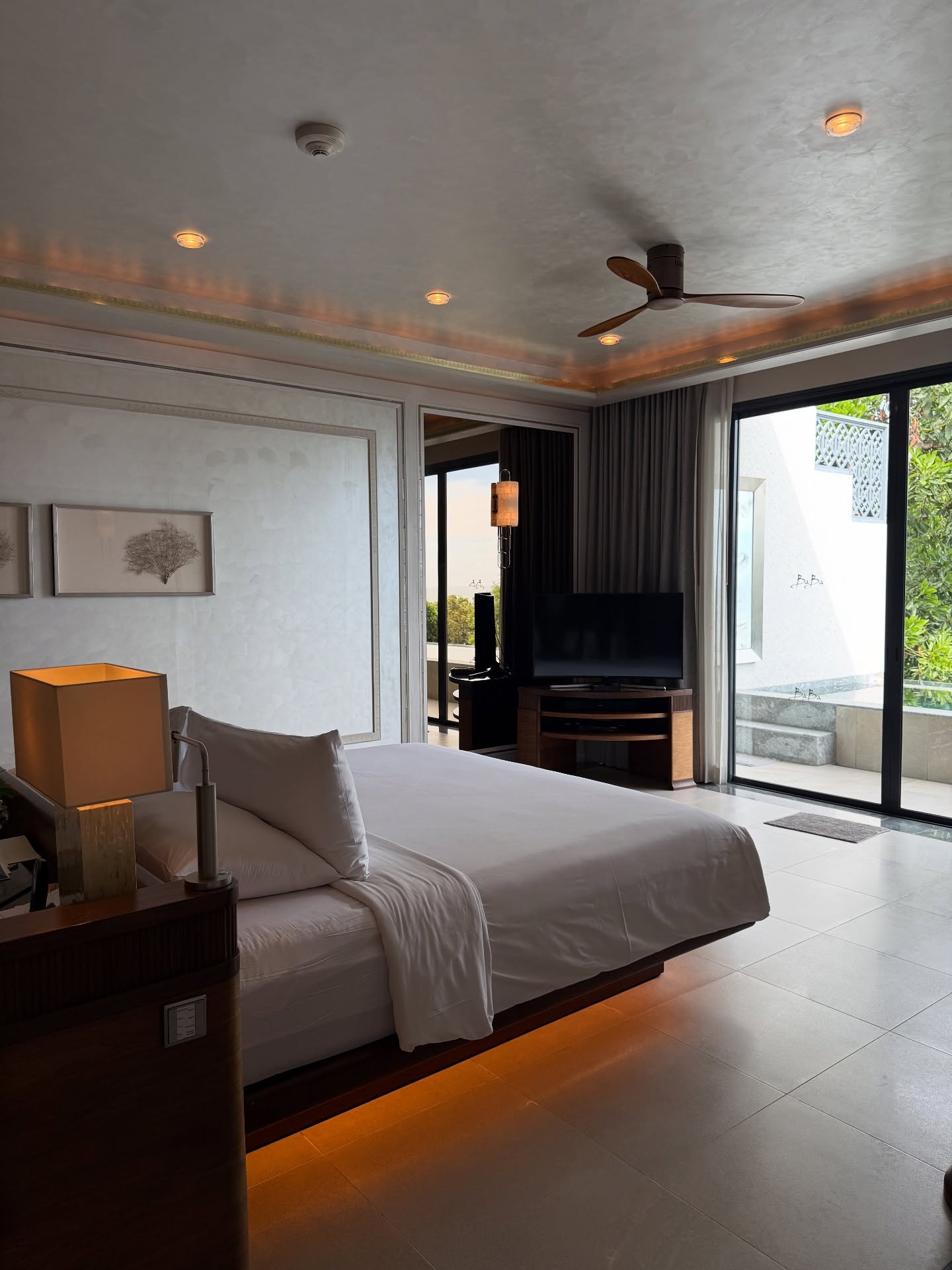 เนย - โชติกา วงศ์วิลาศ