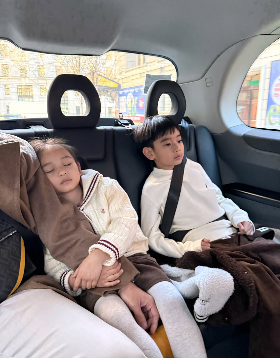 เนย - โชติกา วงศ์วิลาศ