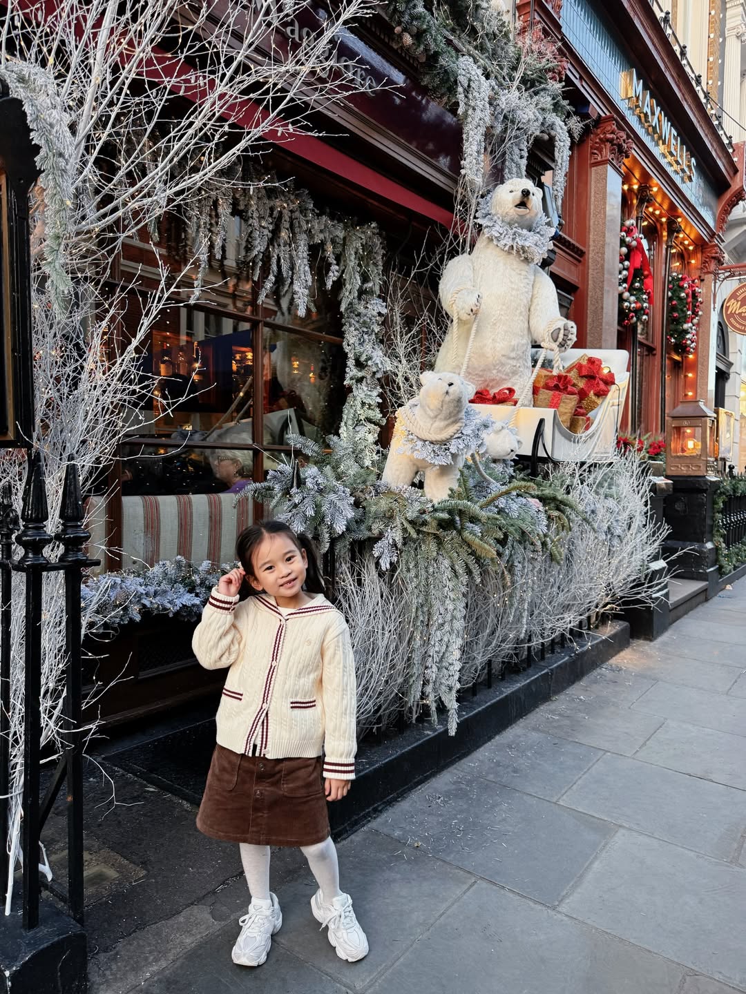 เนย - โชติกา วงศ์วิลาศ