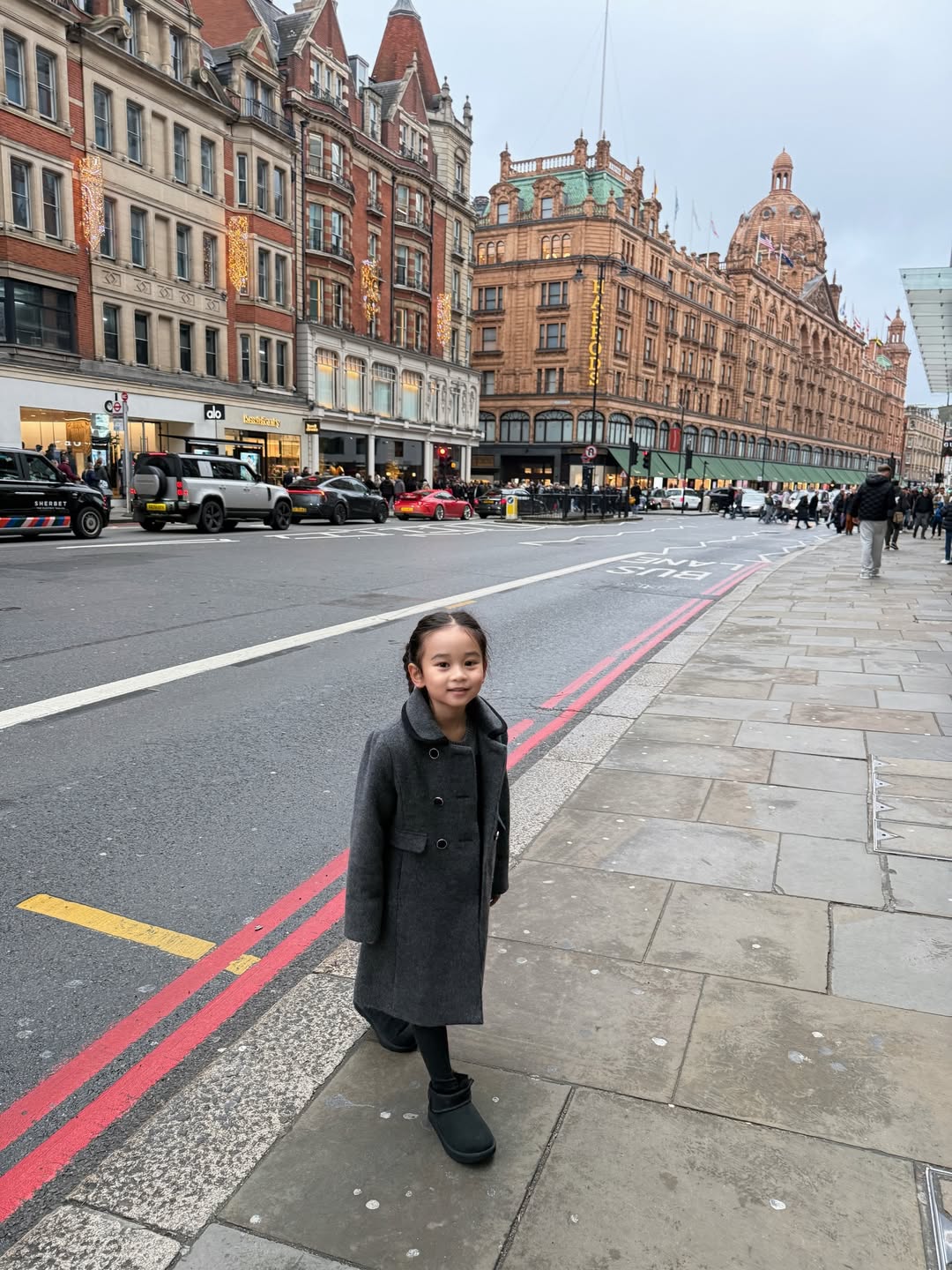 เนย - โชติกา วงศ์วิลาศ