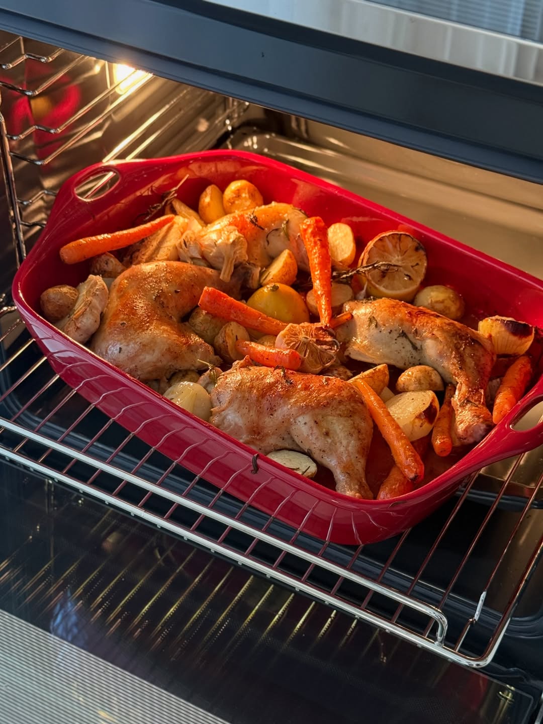 เนย - โชติกา วงศ์วิลาศ