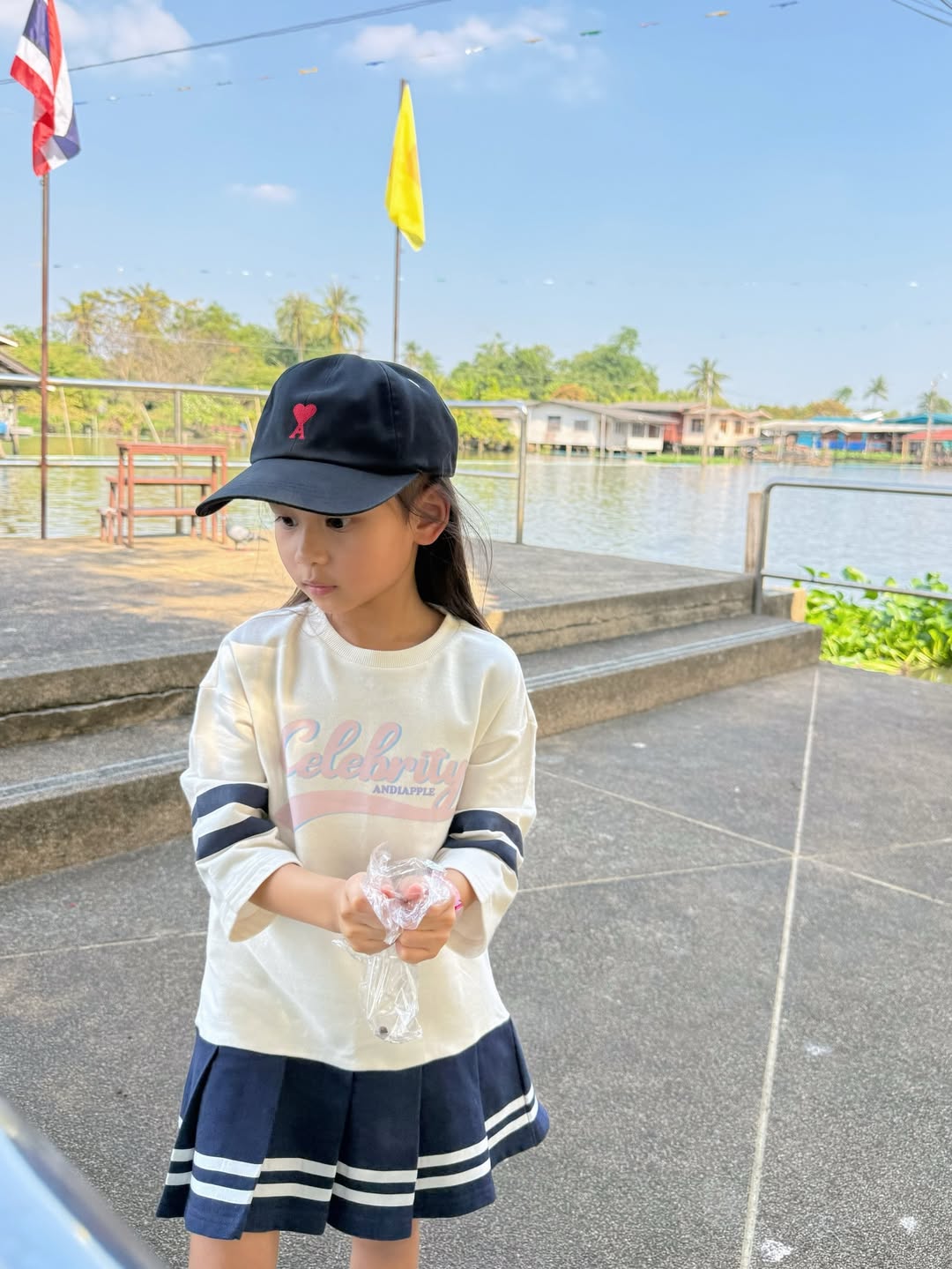 เนย - โชติกา วงศ์วิลาศ