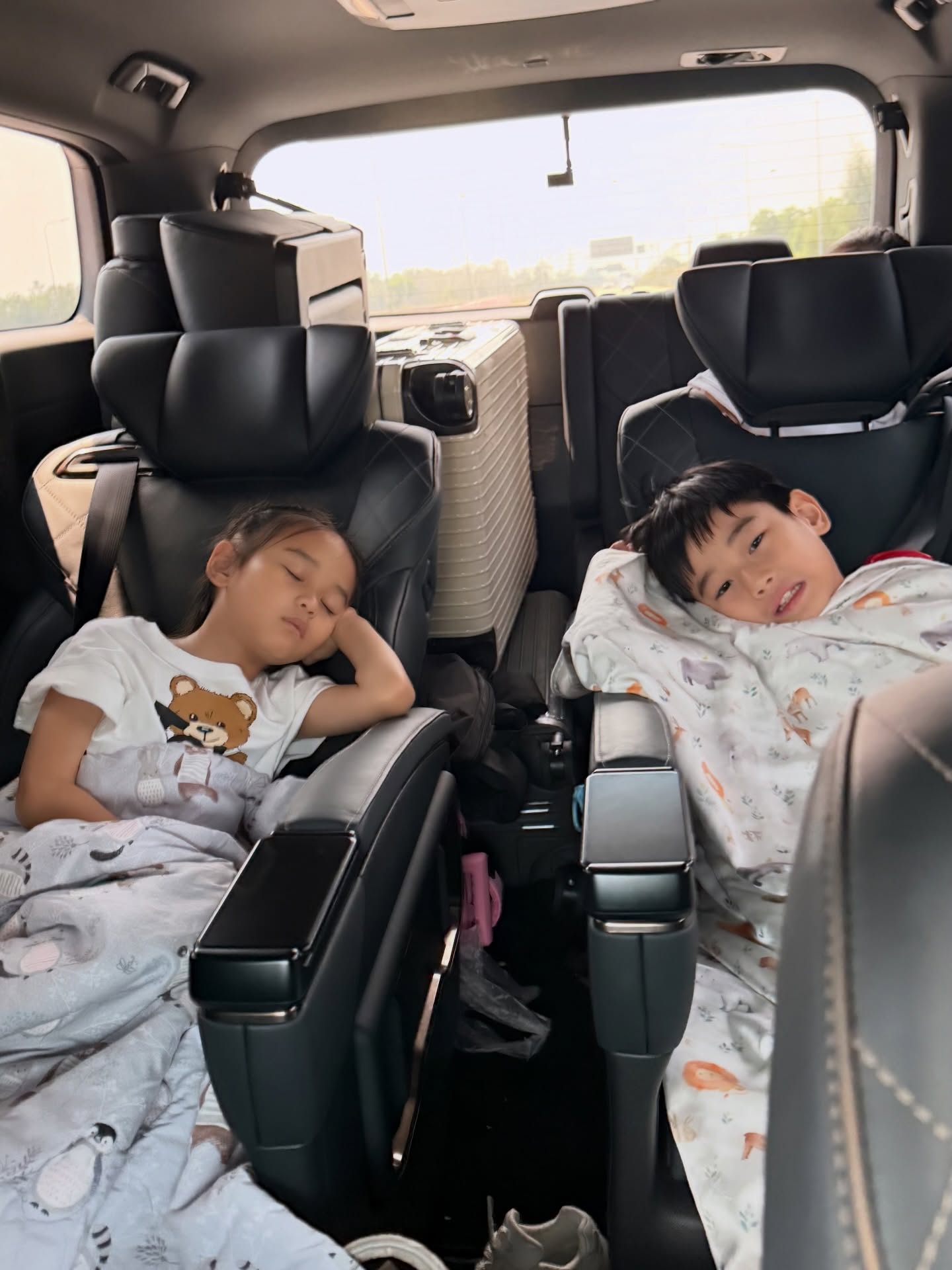 เนย - โชติกา วงศ์วิลาศ