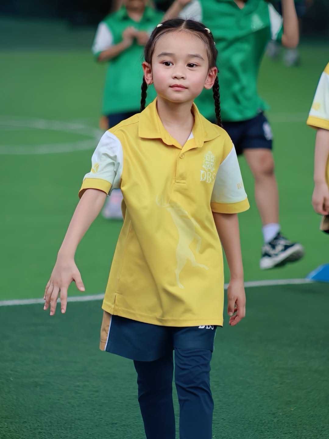 เนย - โชติกา วงศ์วิลาศ