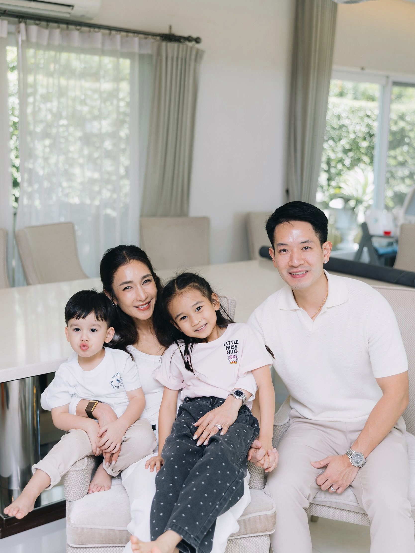 เนย - โชติกา วงศ์วิลาศ