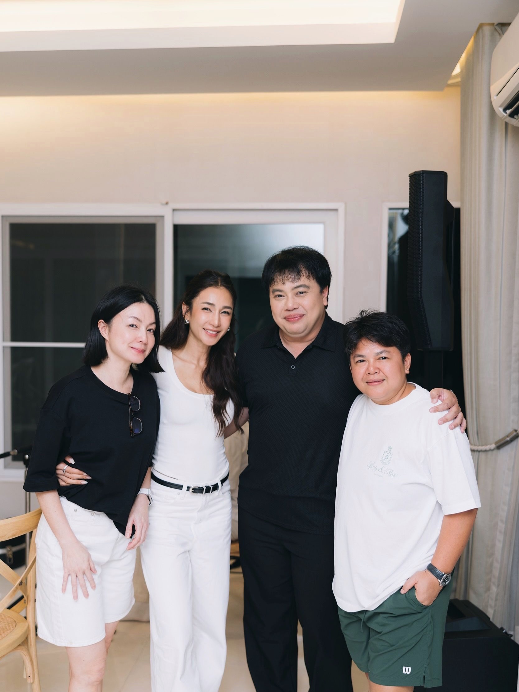เนย - โชติกา วงศ์วิลาศ