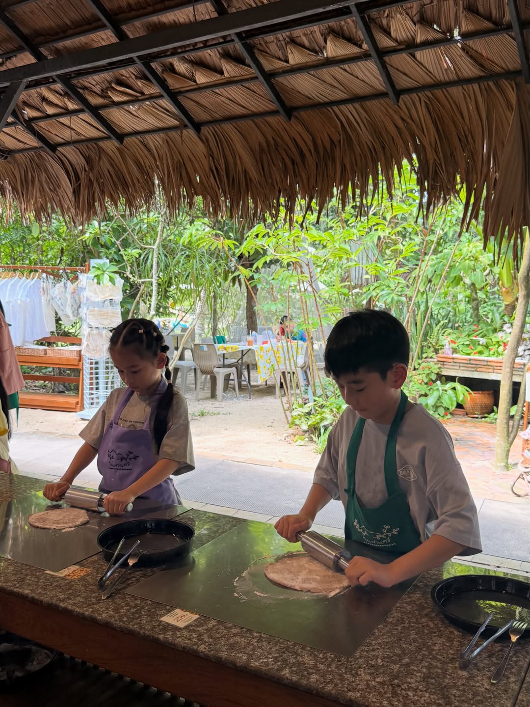 เนย - โชติกา วงศ์วิลาศ