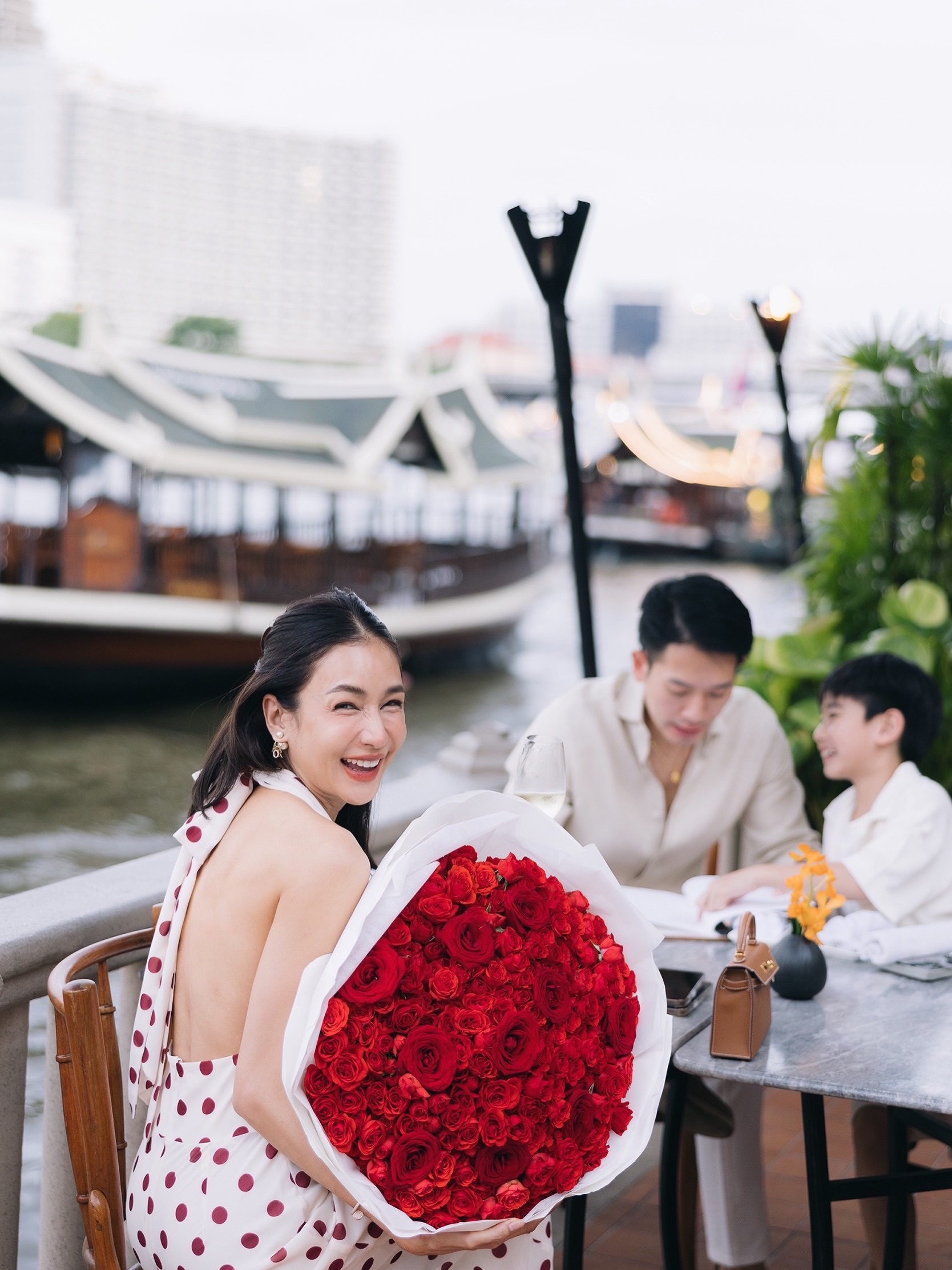เนย - โชติกา วงศ์วิลาศ