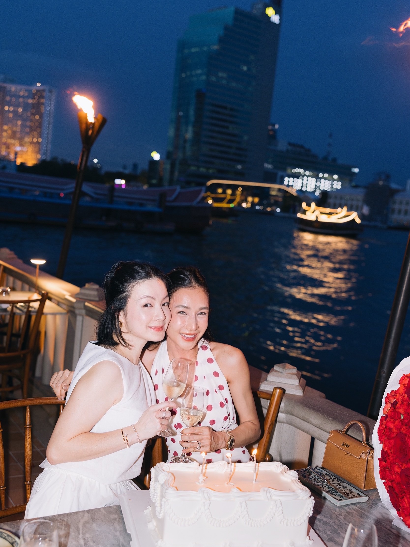 เนย - โชติกา วงศ์วิลาศ