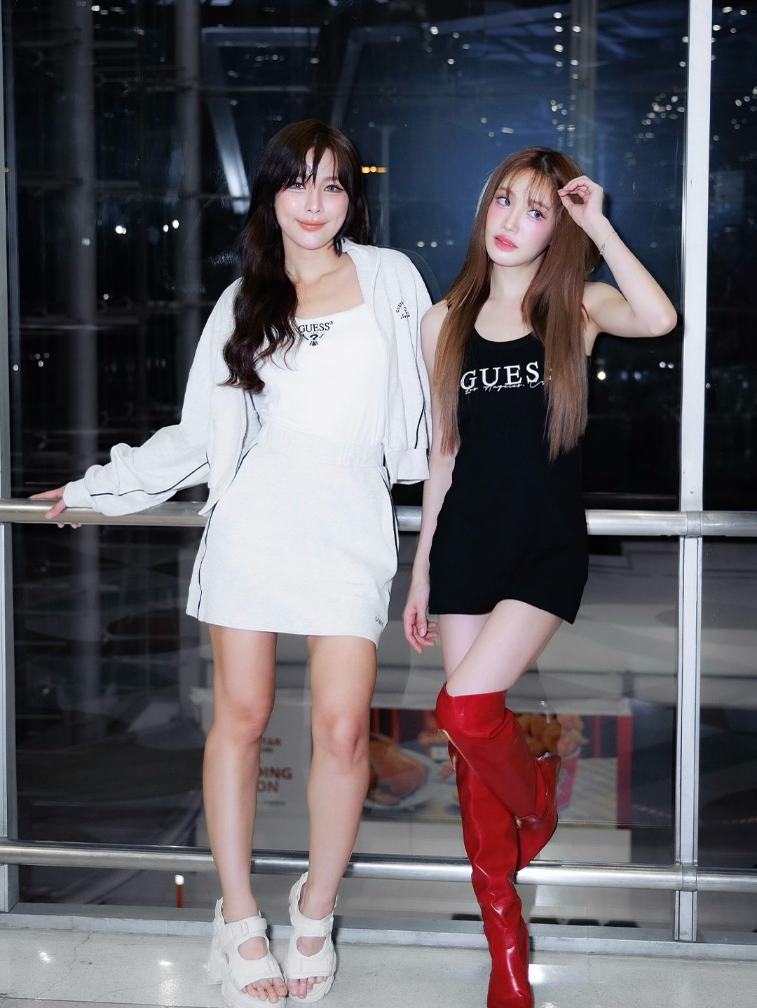 แกรนด์ - พรรณวรท ด้วยเศียรเกล้า