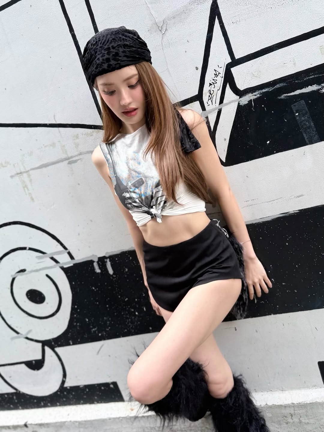 แกรนด์ - พรรณวรท ด้วยเศียรเกล้า