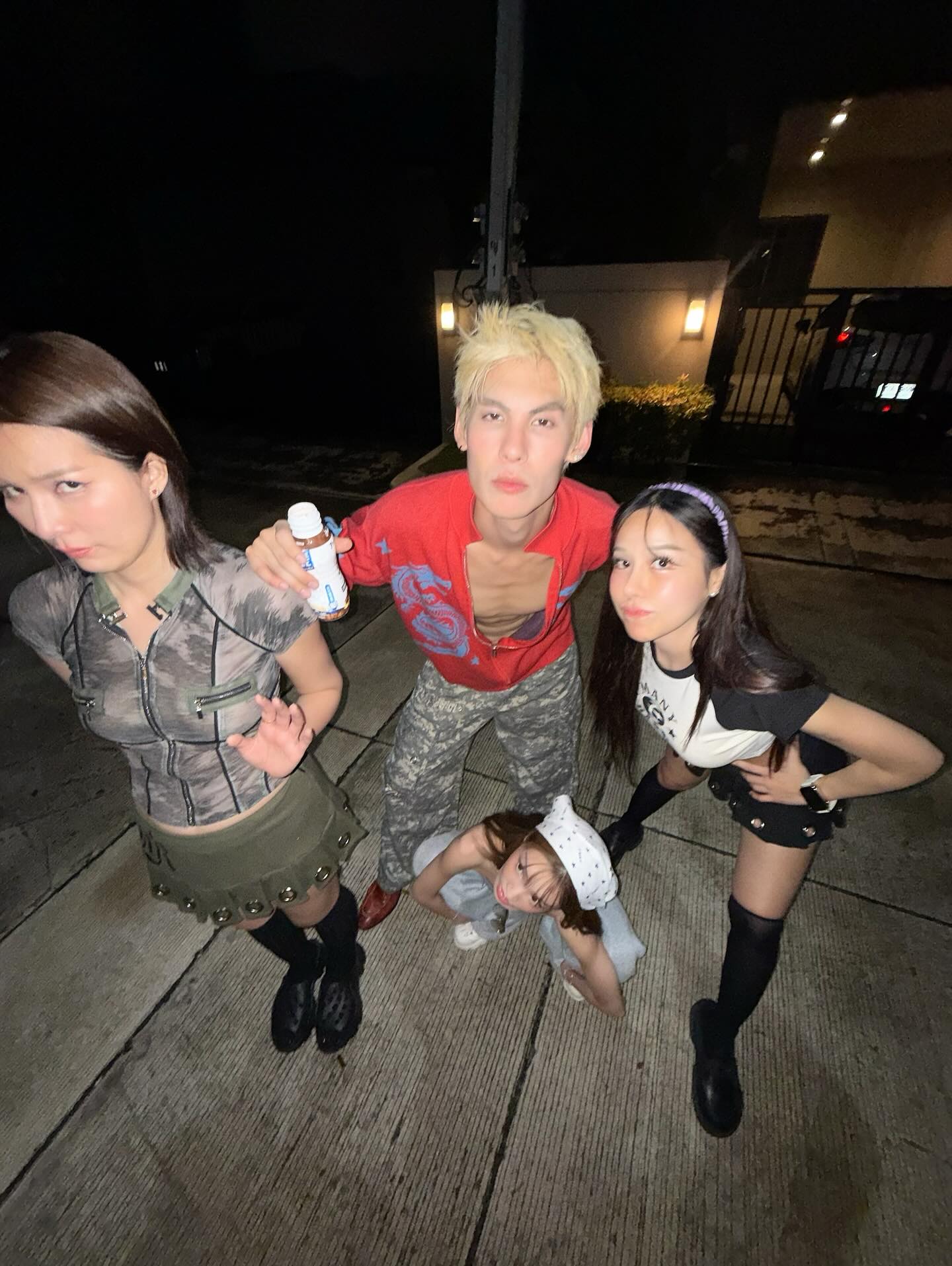 แกรนด์ - พรรณวรท ด้วยเศียรเกล้า