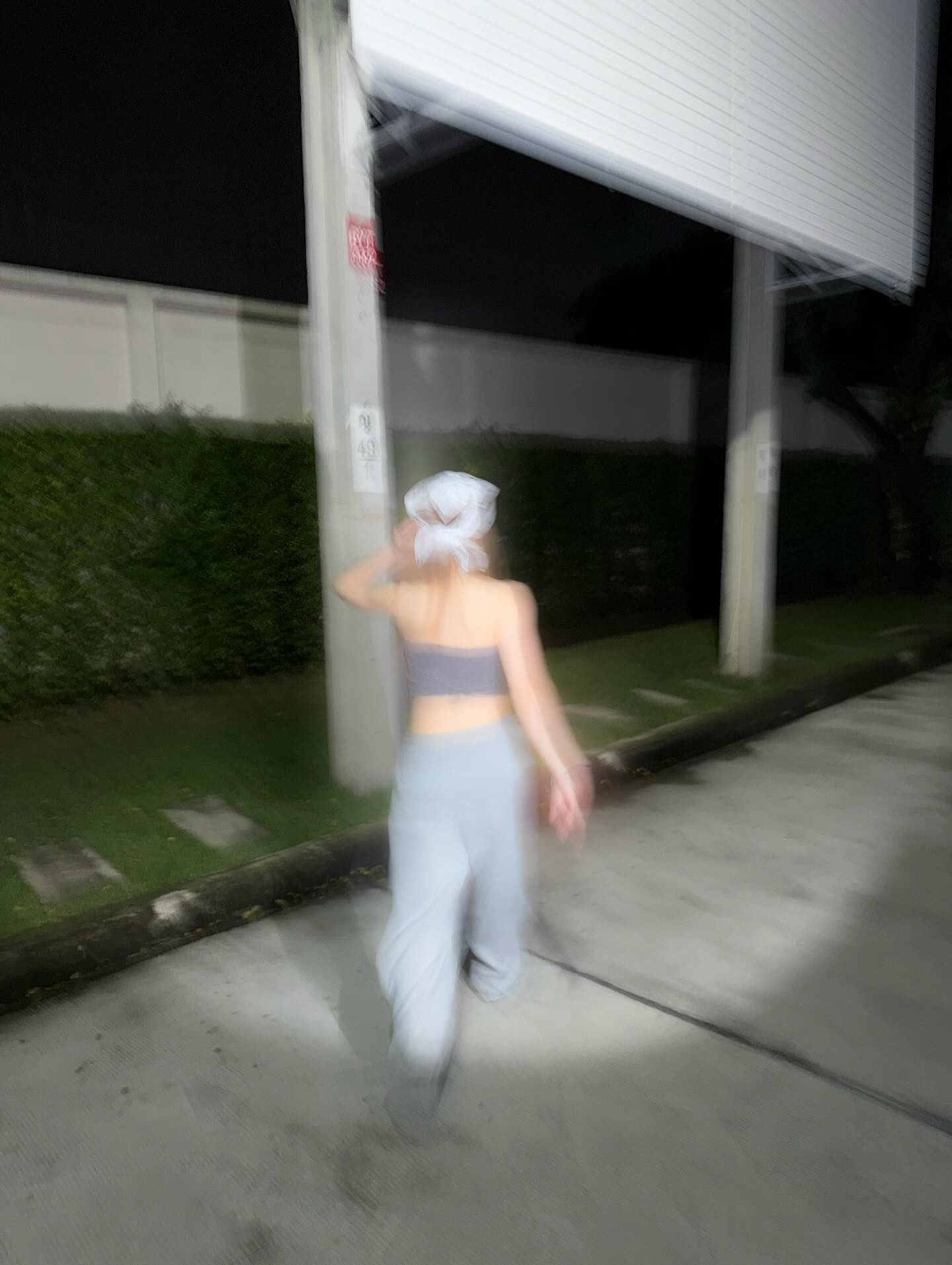 แกรนด์ - พรรณวรท ด้วยเศียรเกล้า