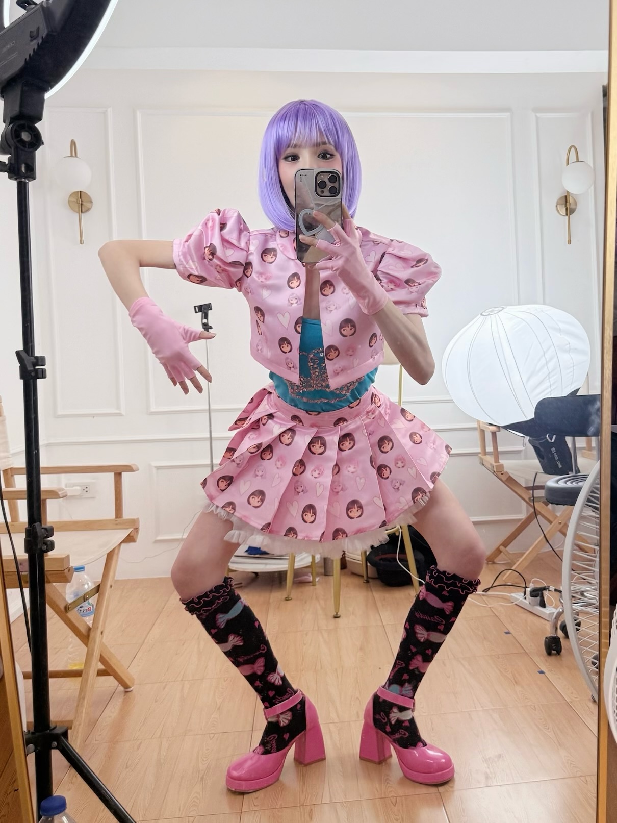 แกรนด์ - พรรณวรท ด้วยเศียรเกล้า