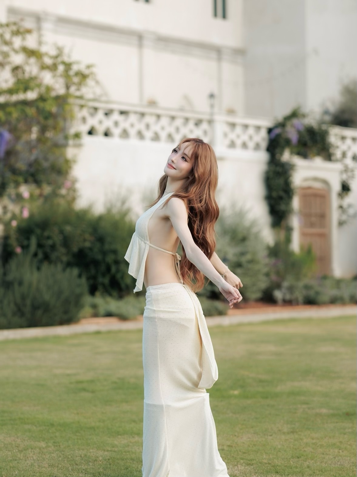 แกรนด์ - พรรณวรท ด้วยเศียรเกล้า