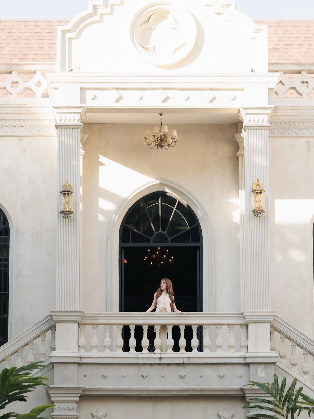 แกรนด์ - พรรณวรท ด้วยเศียรเกล้า