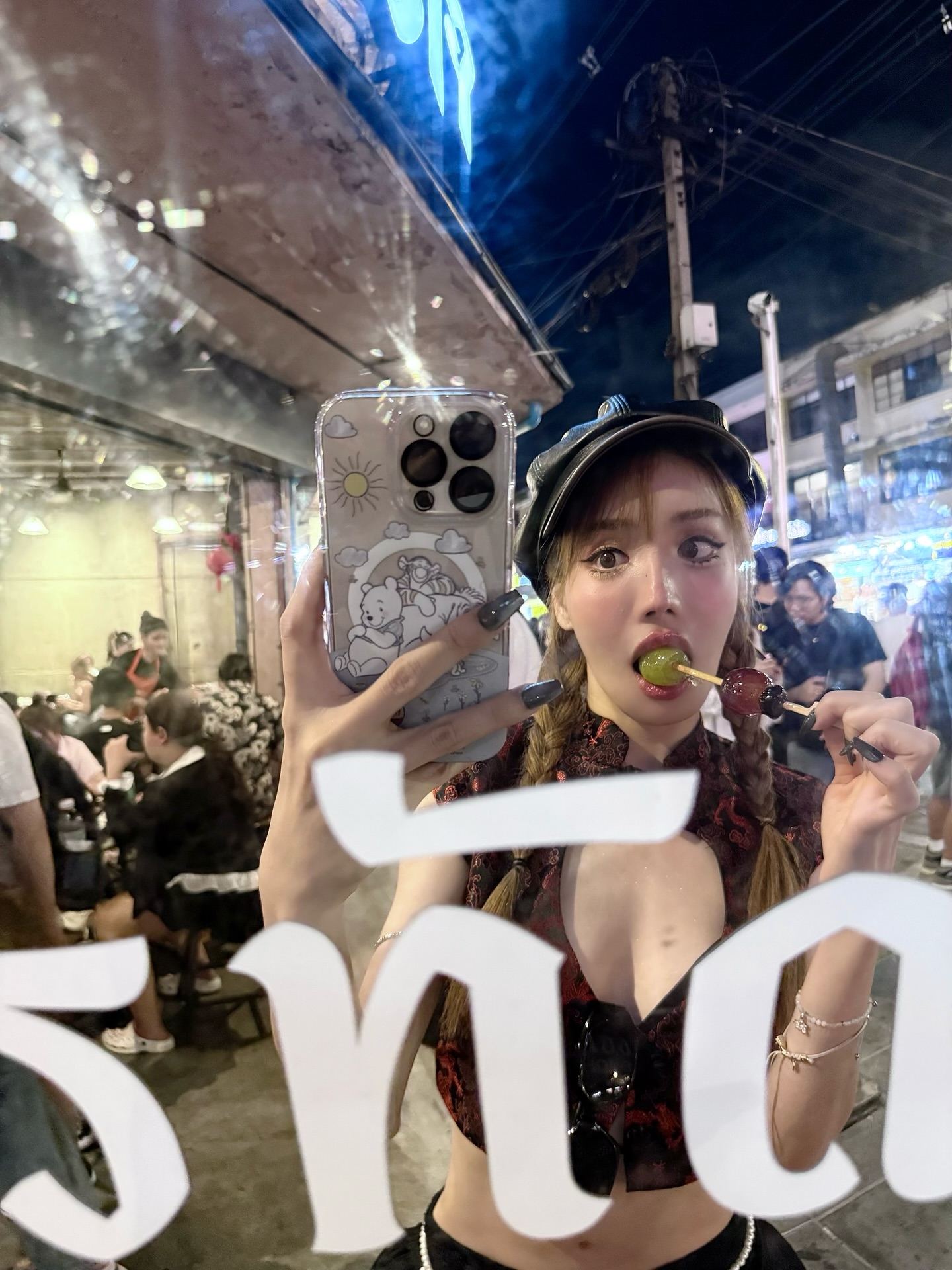 แกรนด์ - พรรณวรท ด้วยเศียรเกล้า