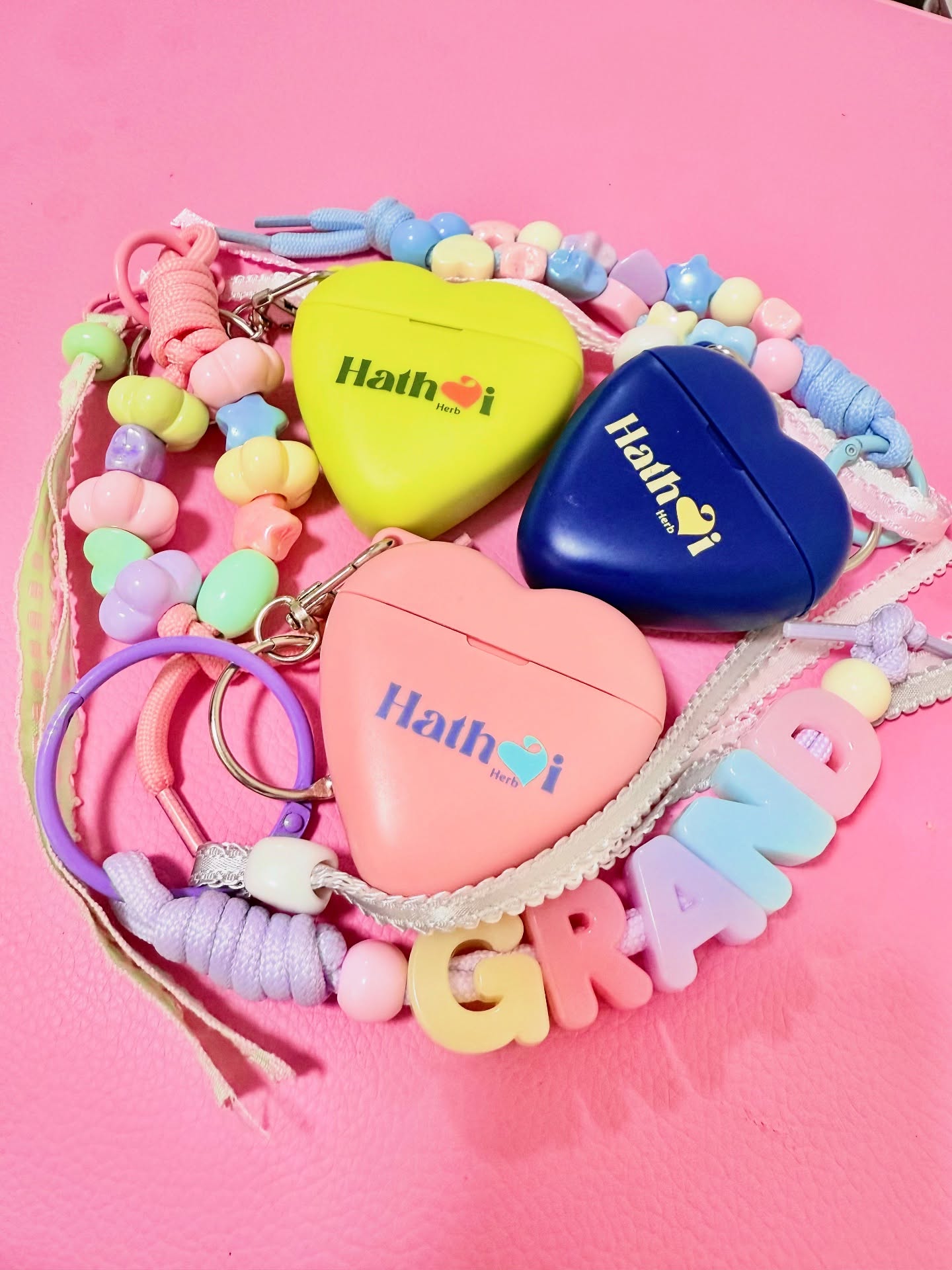 แกรนด์ - พรรณวรท ด้วยเศียรเกล้า