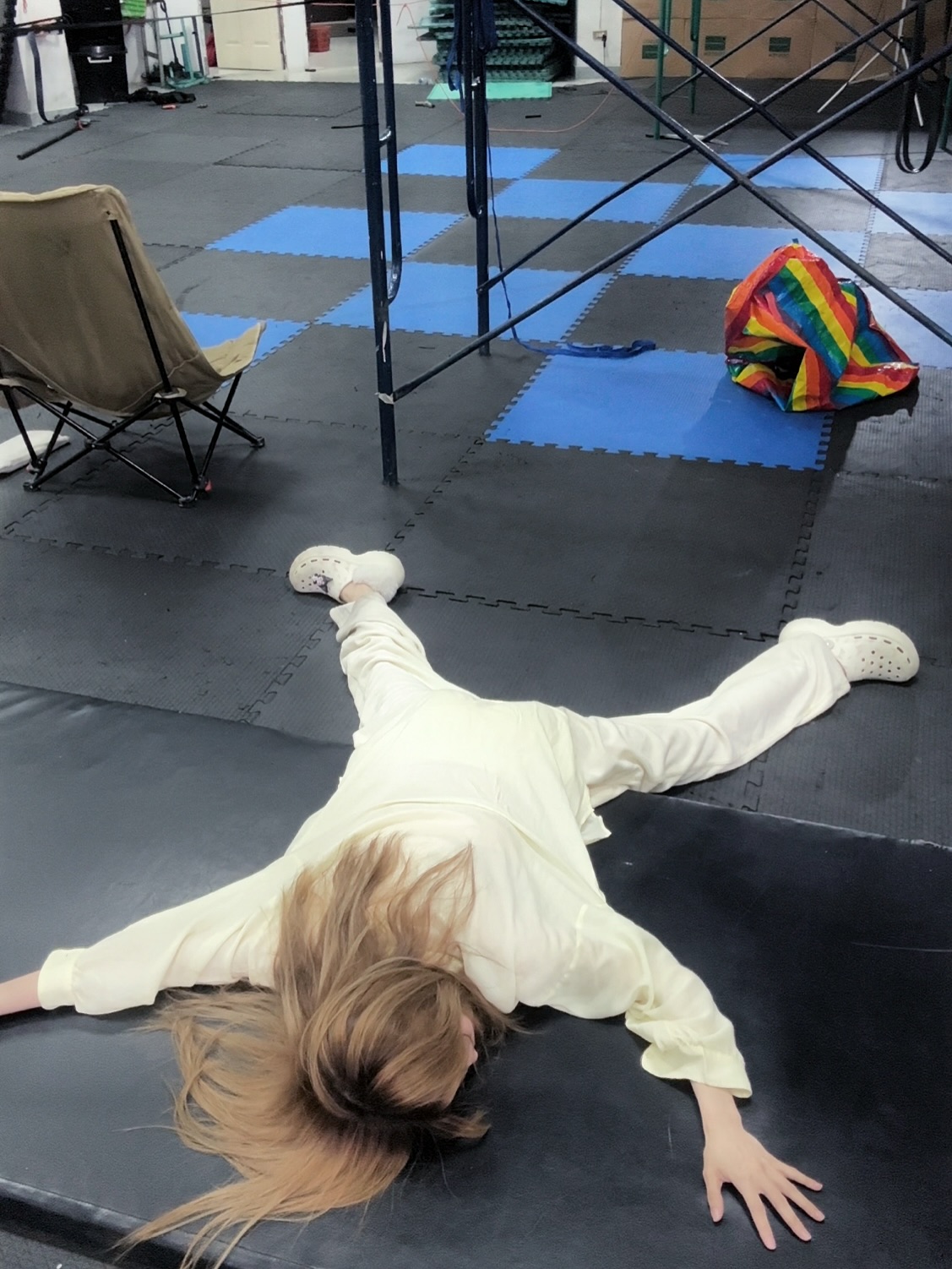 แกรนด์ - พรรณวรท ด้วยเศียรเกล้า