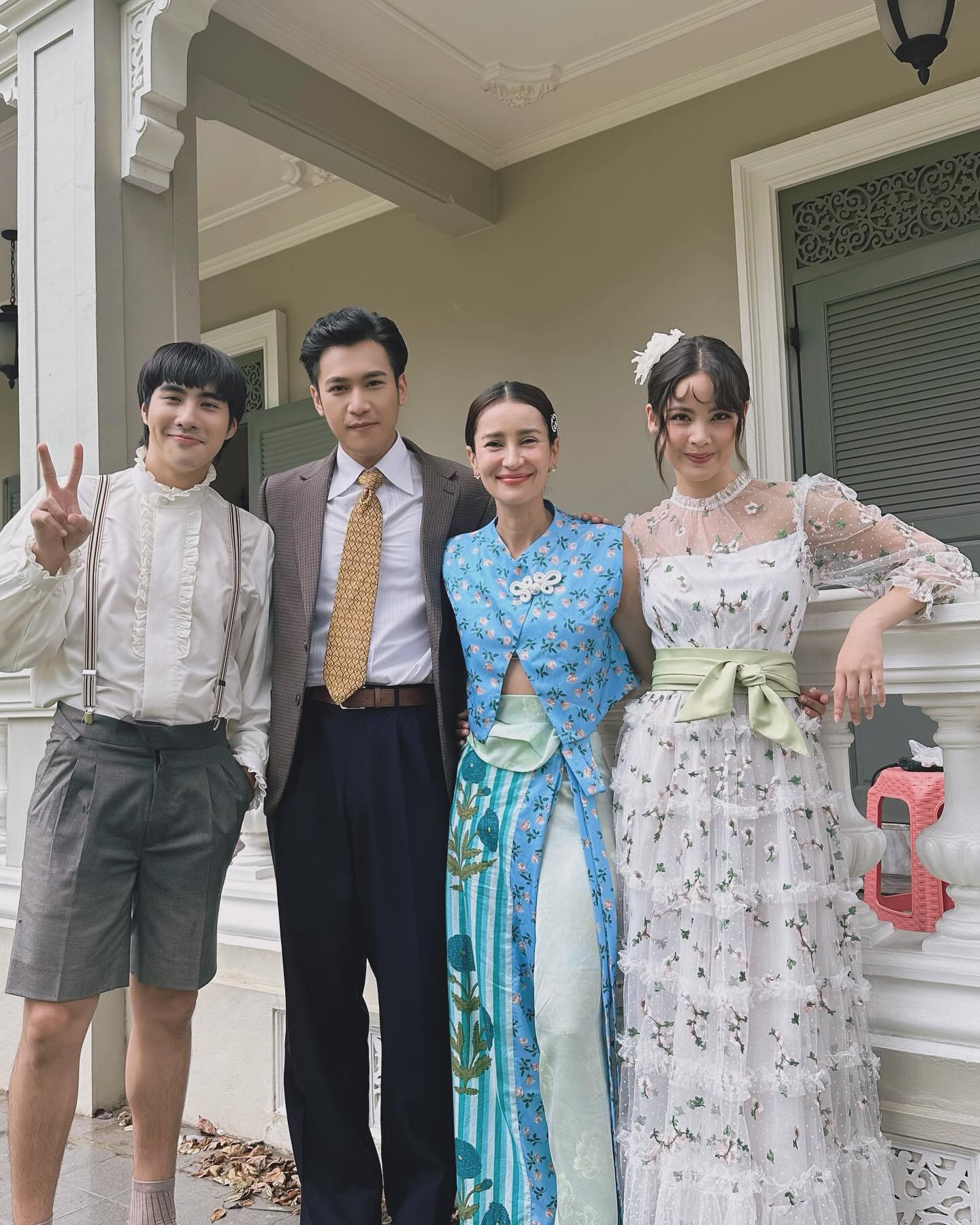 แอน ทองประสม