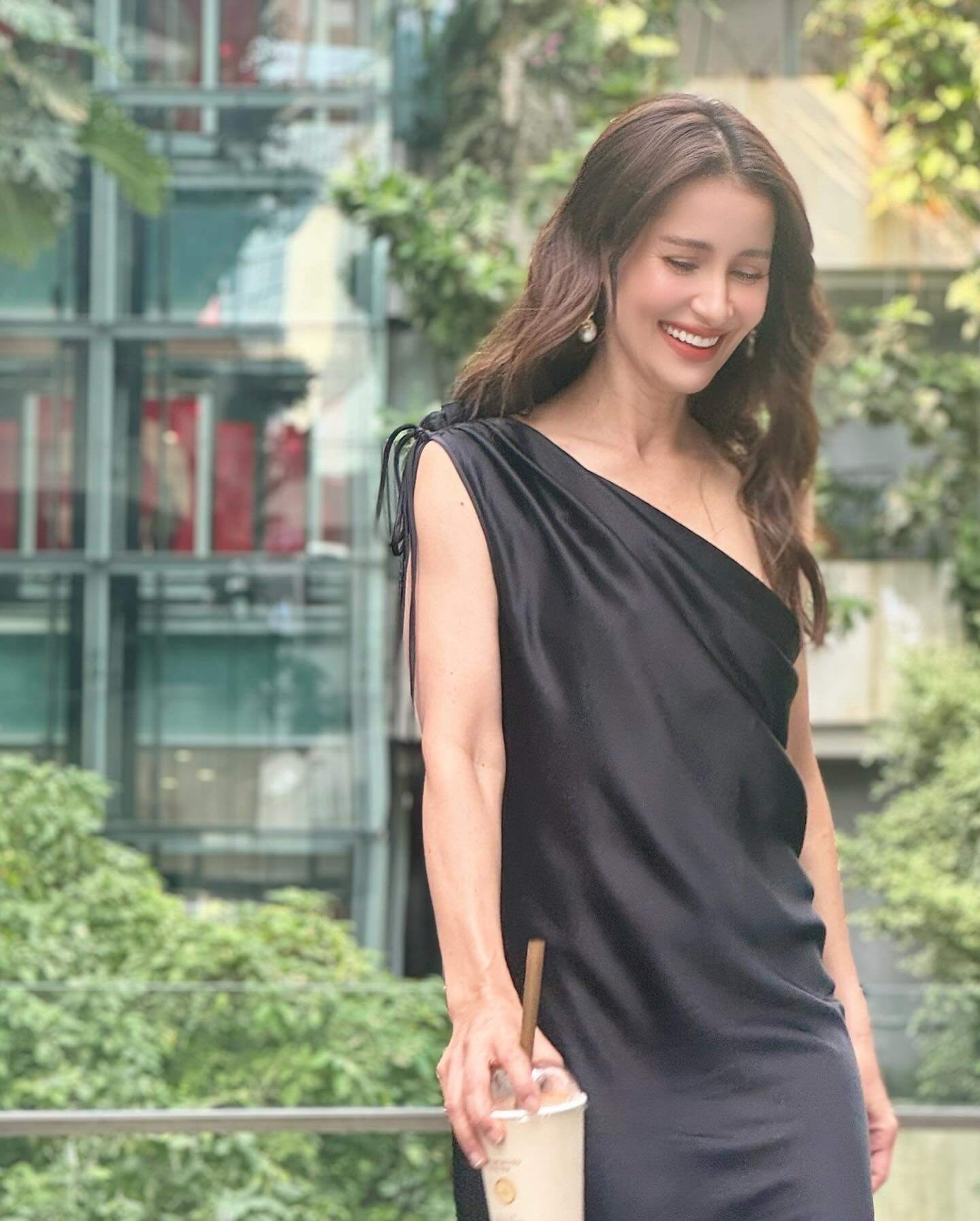 แอน ทองประสม