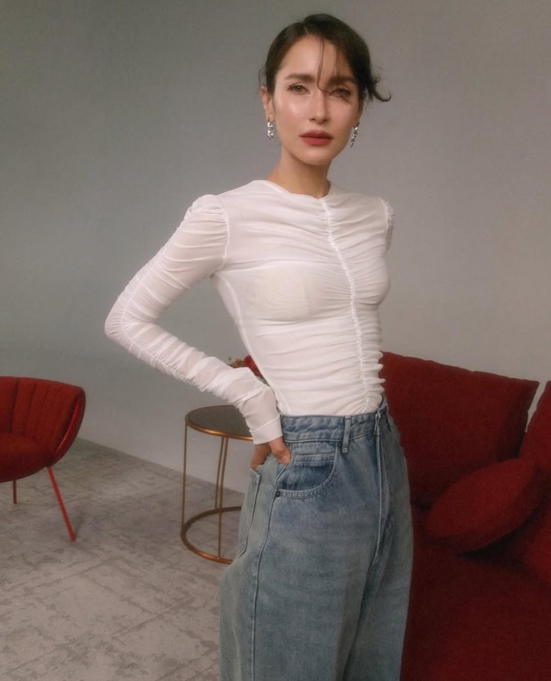 แอน ทองประสม