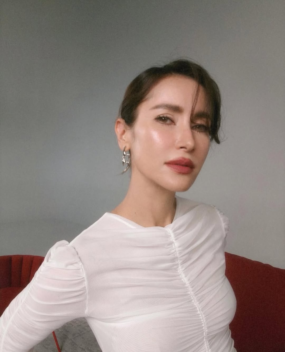 แอน ทองประสม