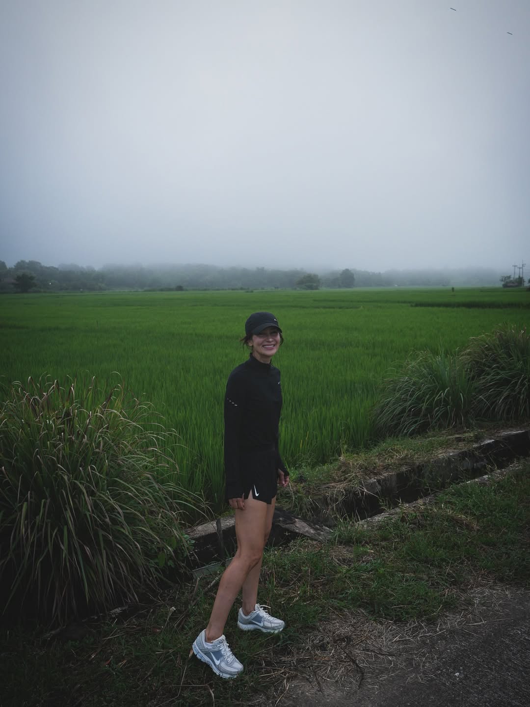 แอน ทองประสม