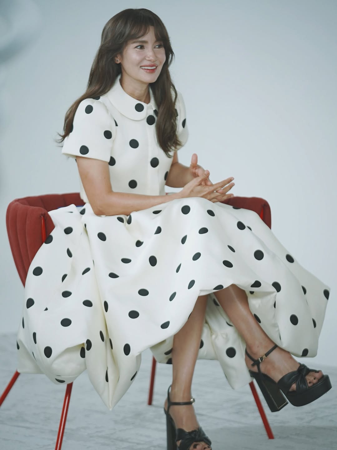 แอน ทองประสม