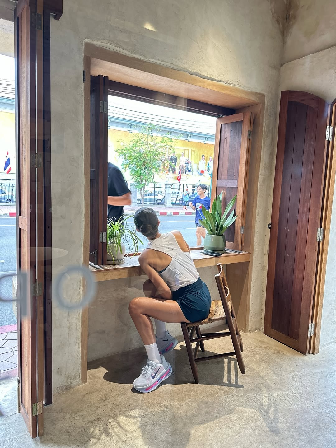 แอน ทองประสม