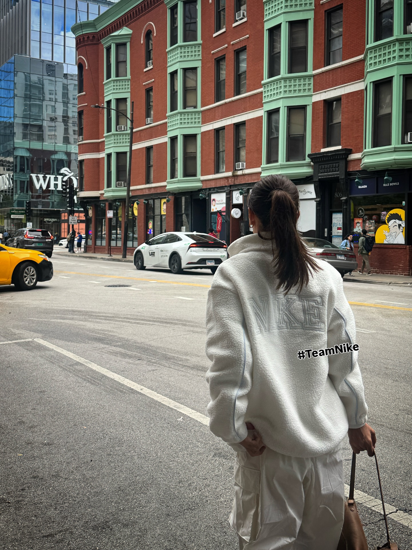 แอน ทองประสม