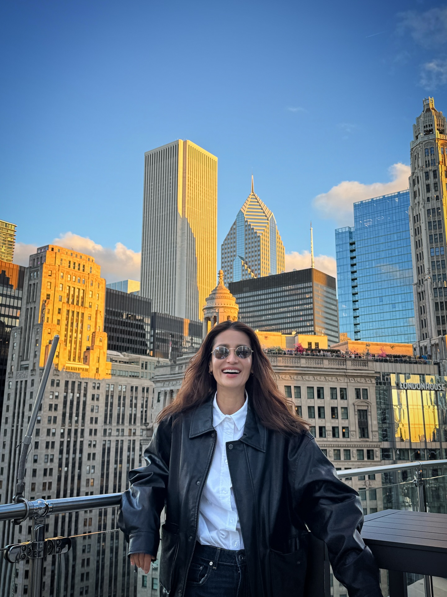 แอน ทองประสม