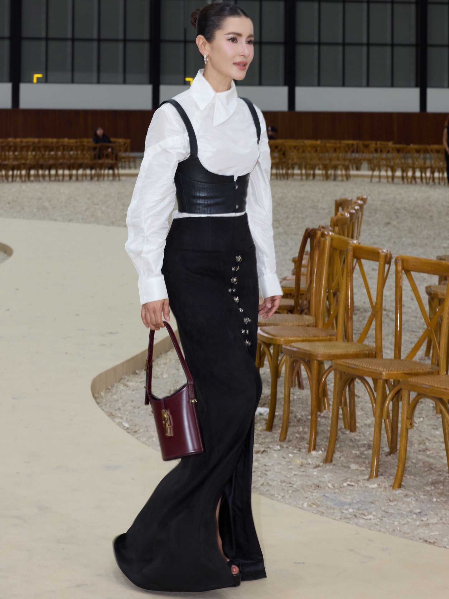 แอน ทองประสม