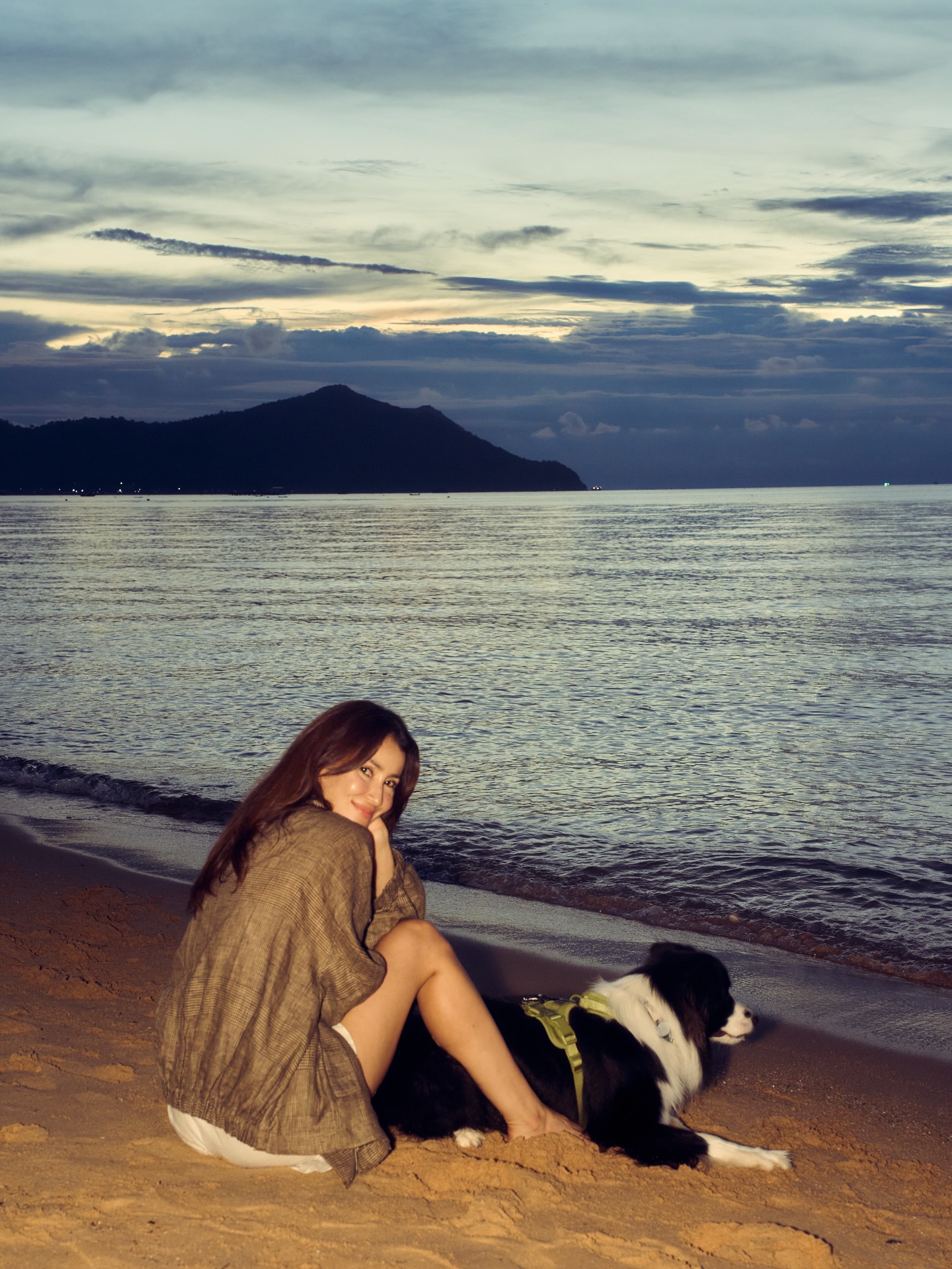 แอน ทองประสม