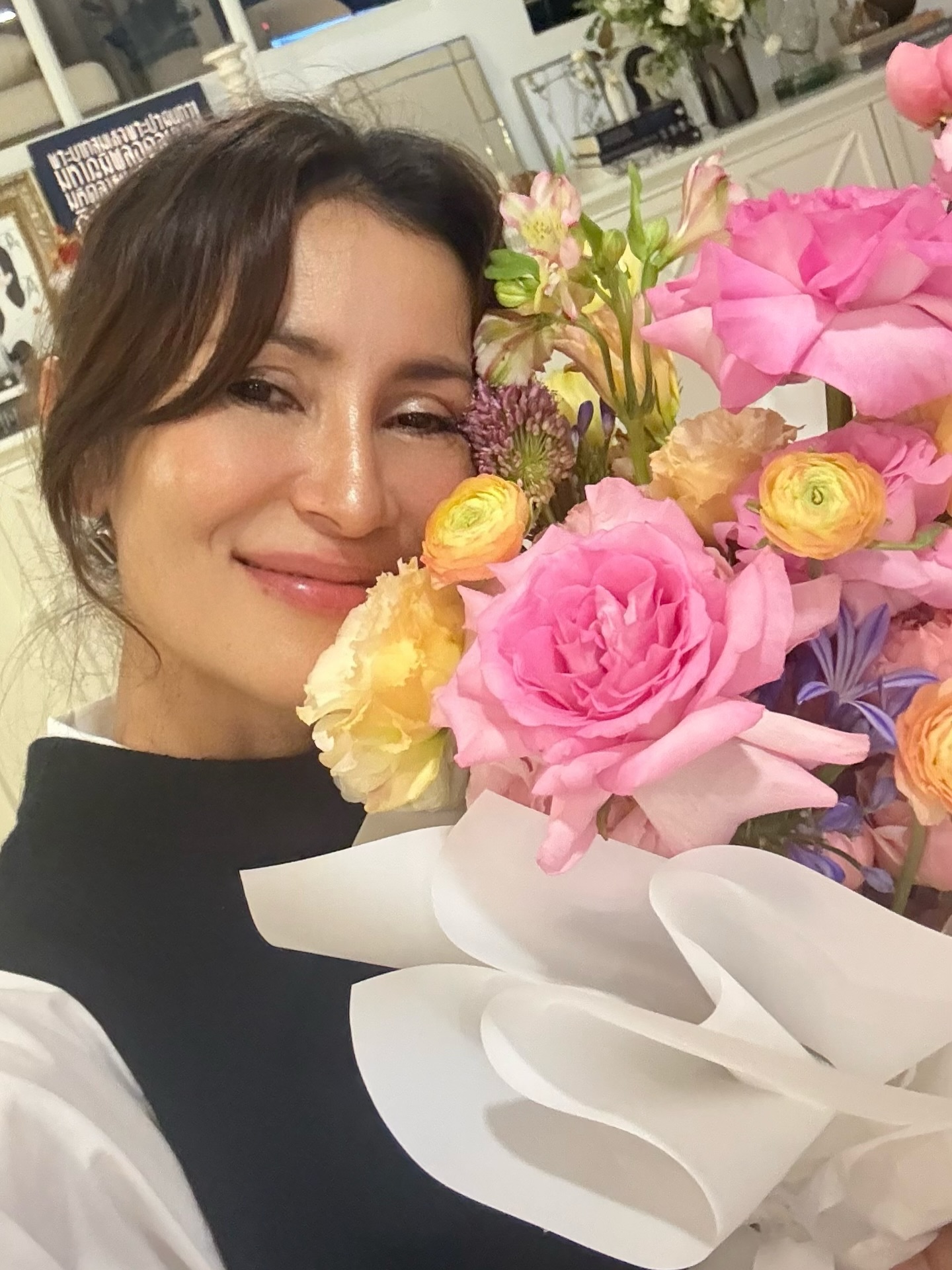 แอน ทองประสม