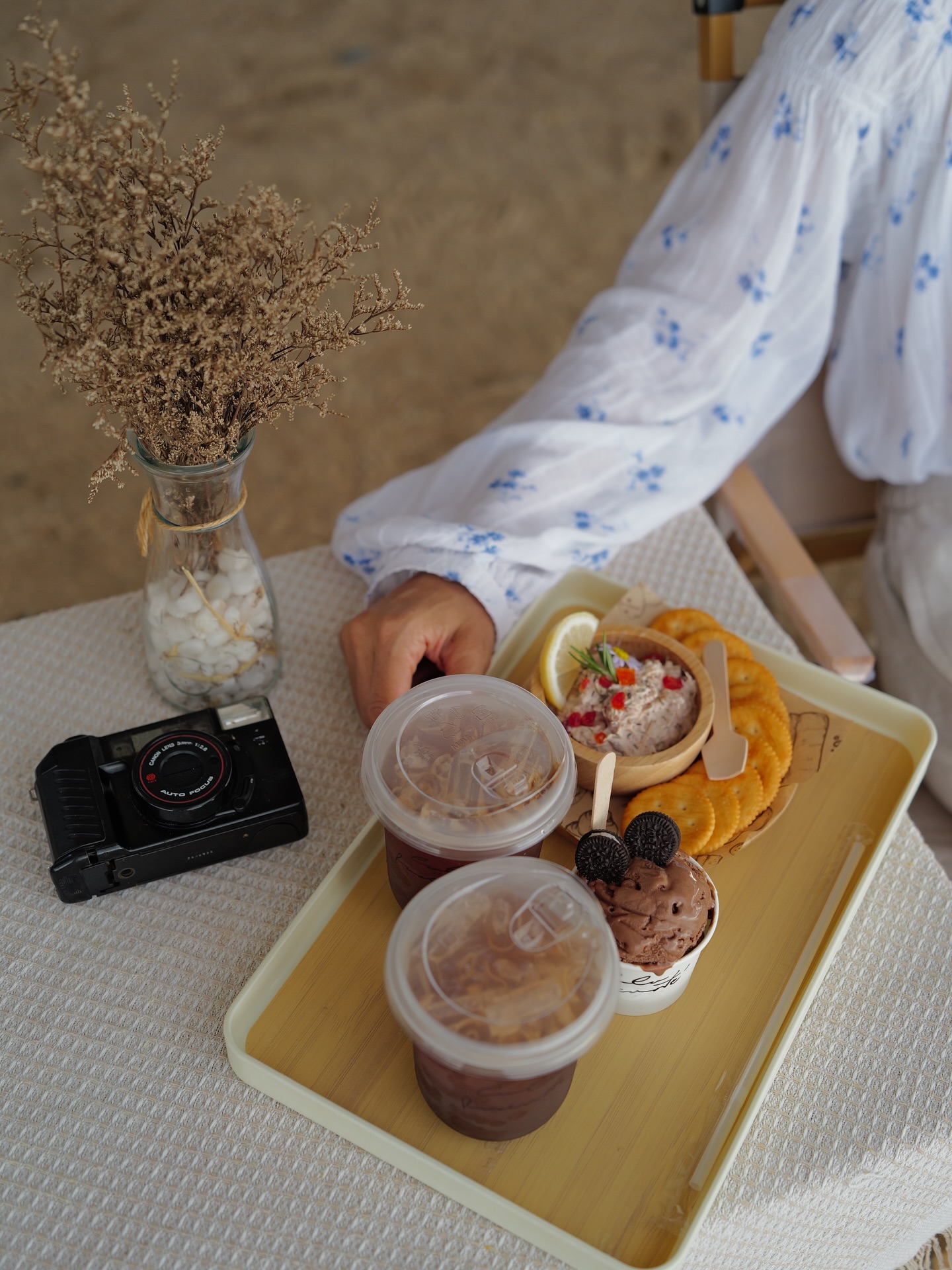 แอน ทองประสม