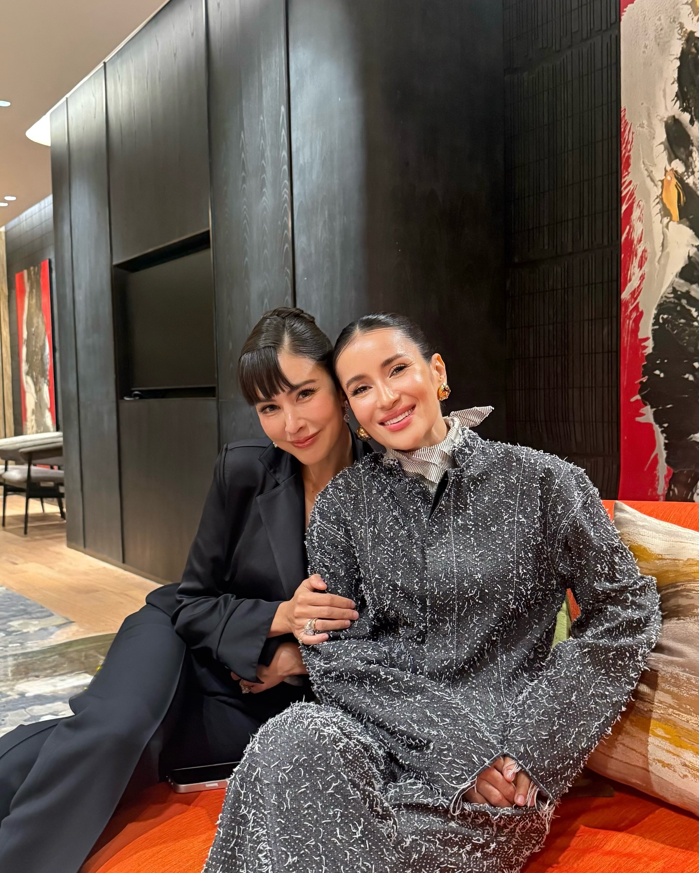 แอน ทองประสม