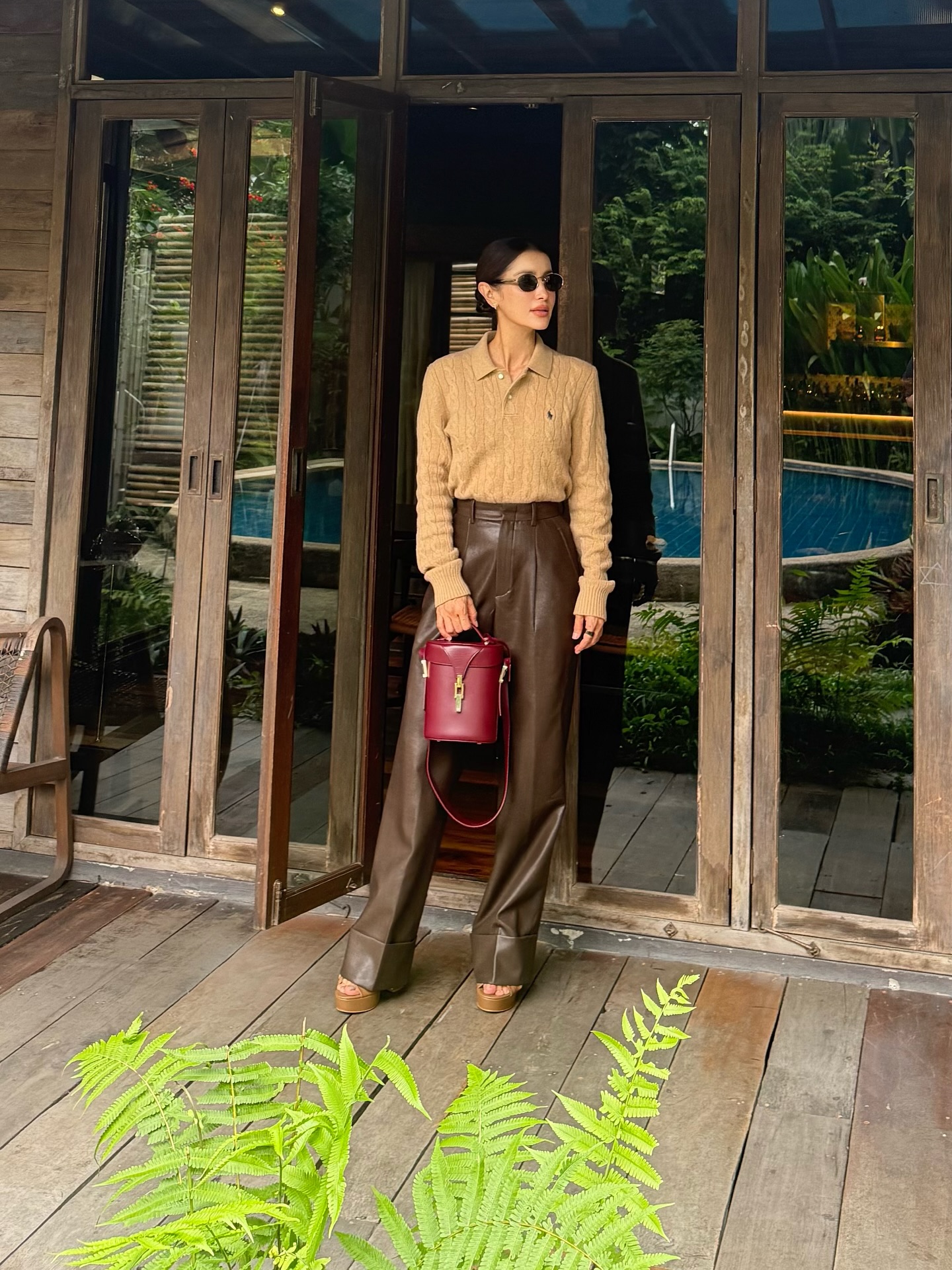 แอน ทองประสม