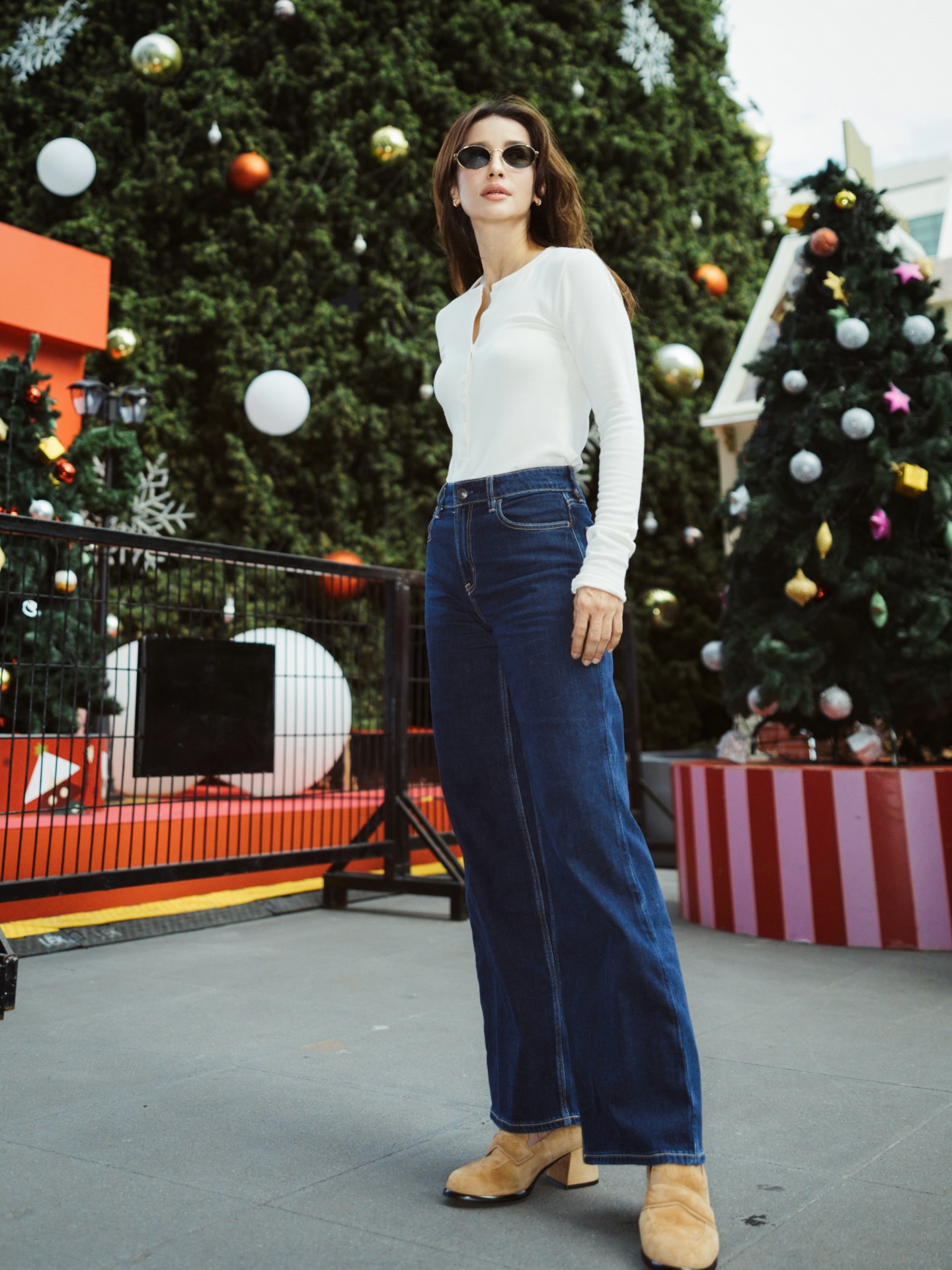 แอน ทองประสม