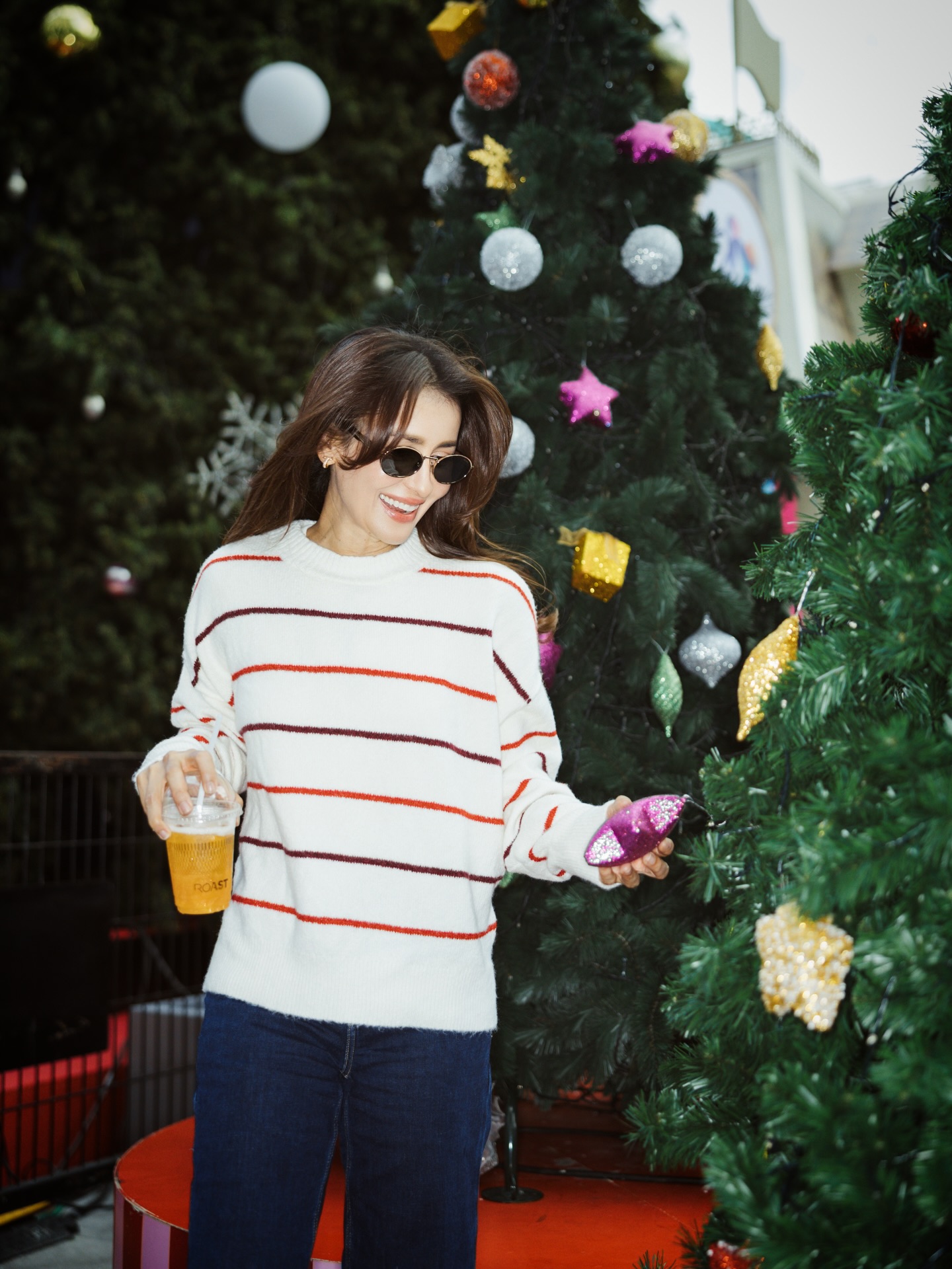 แอน ทองประสม