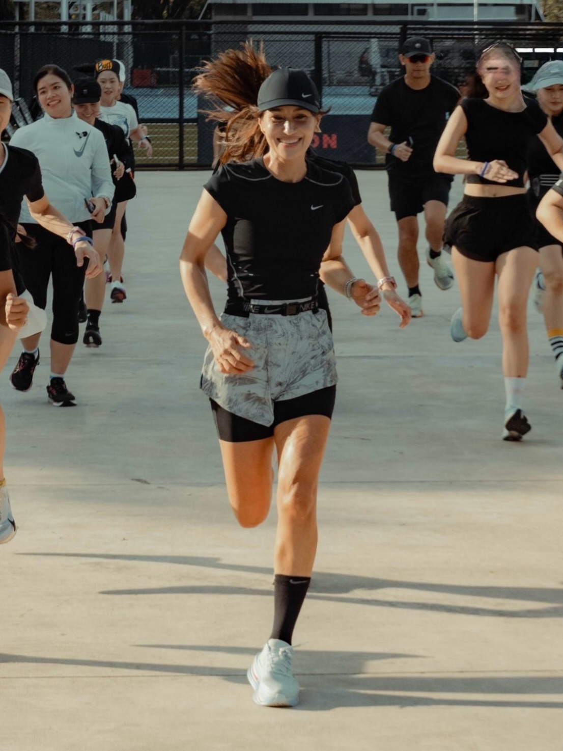 แอน ทองประสม