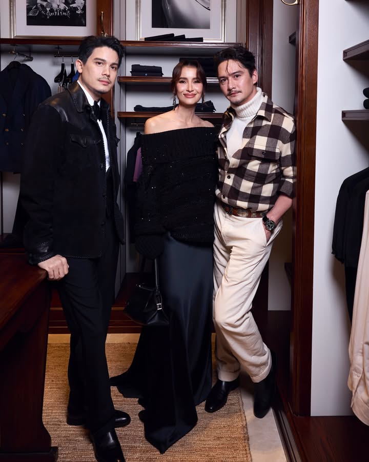 แอน ทองประสม