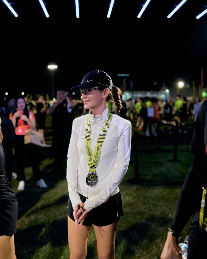 แอน ทองประสม