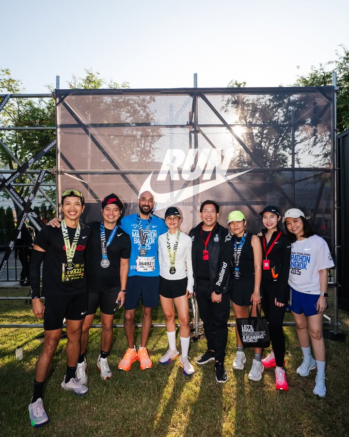 แอน ทองประสม