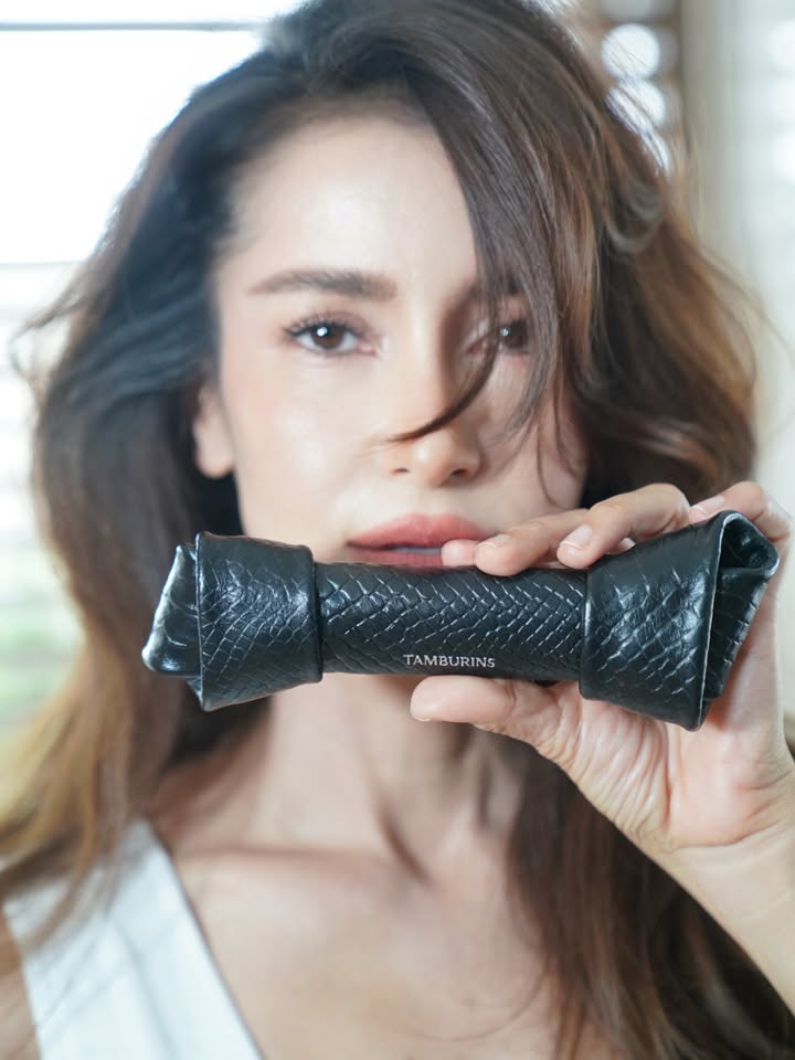 แอน ทองประสม