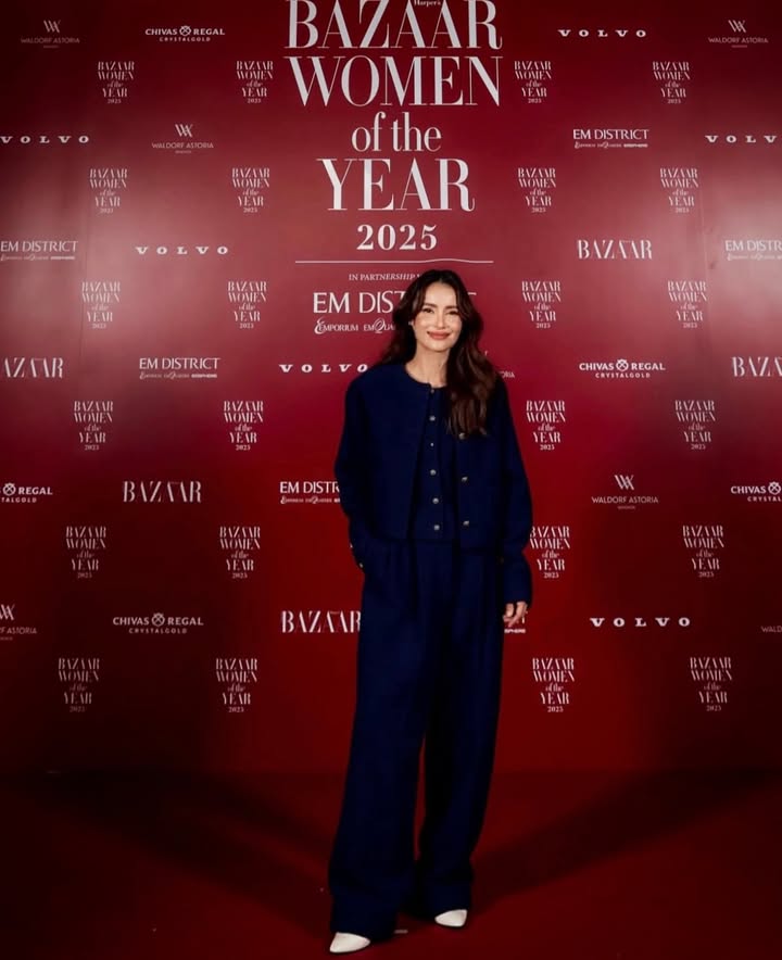 แอน ทองประสม