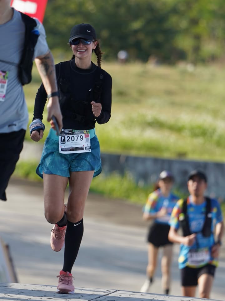 แอน ทองประสม