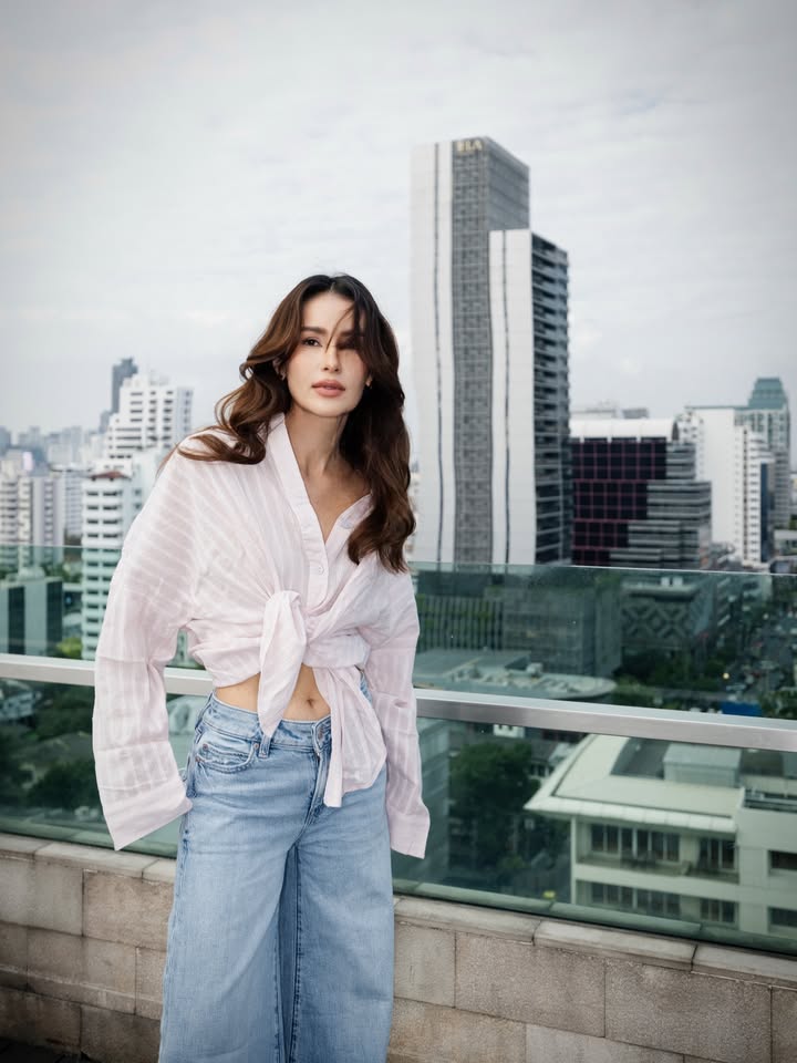 แอน ทองประสม