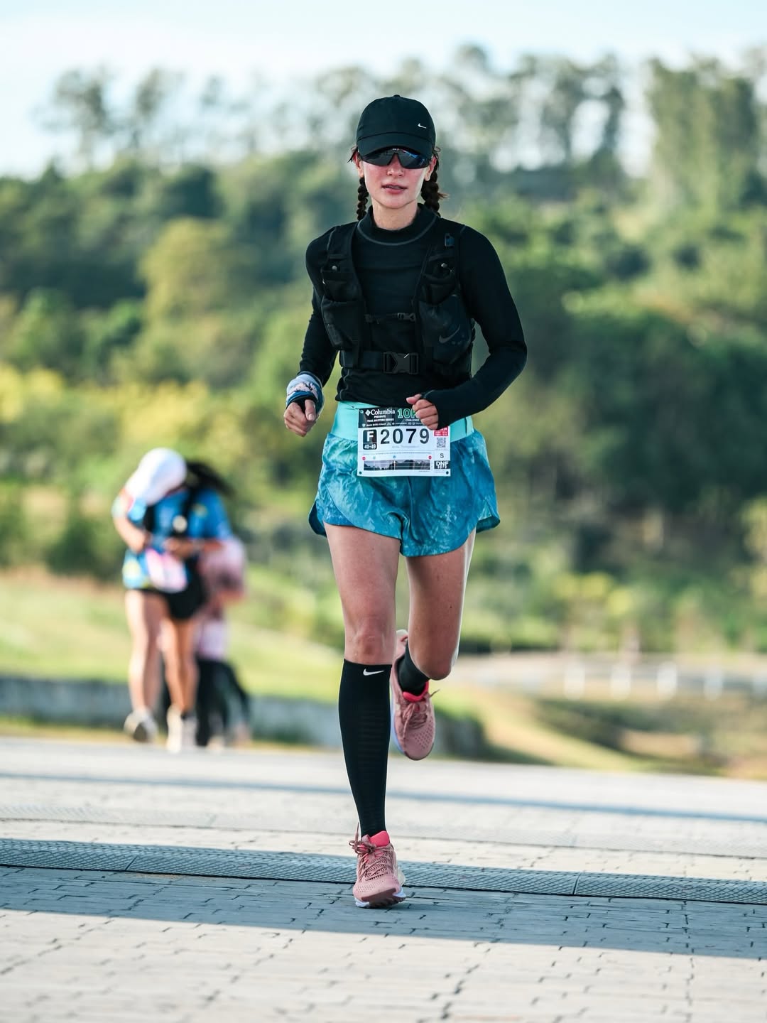 แอน ทองประสม